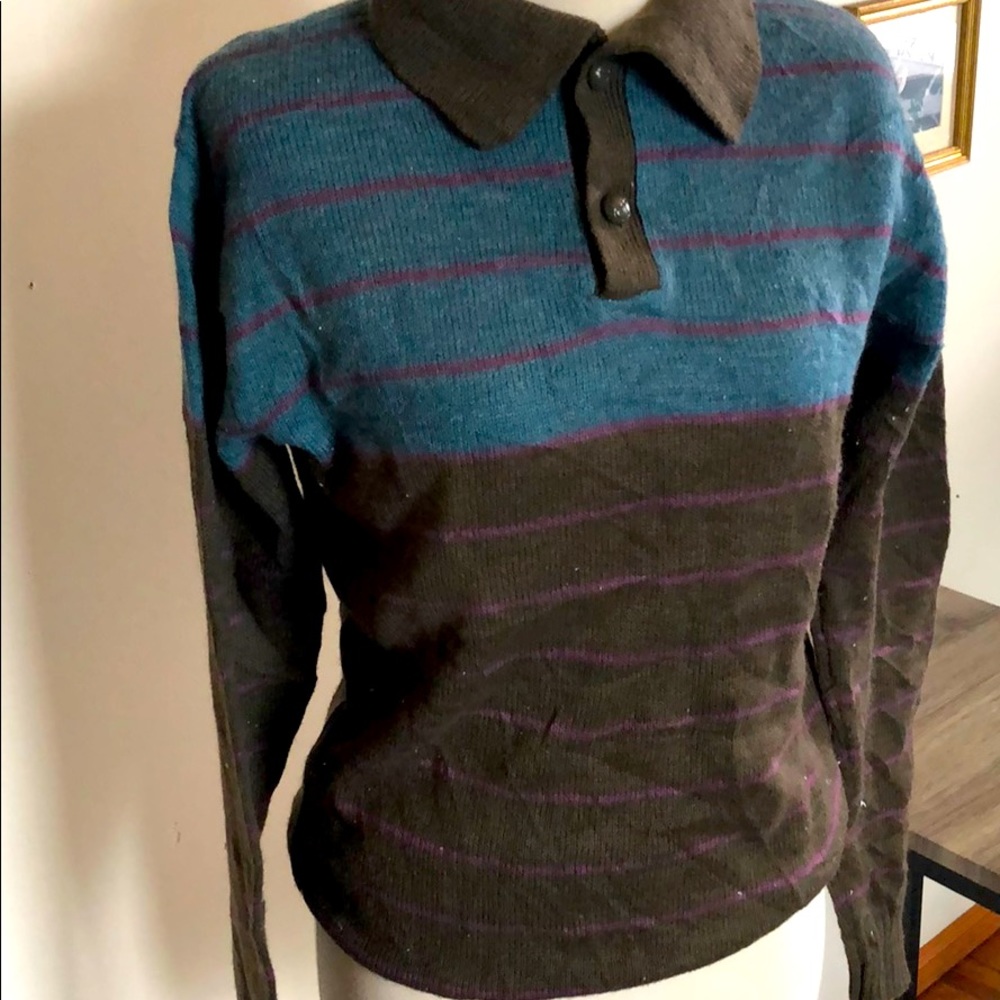 Fun vintage polo sweater